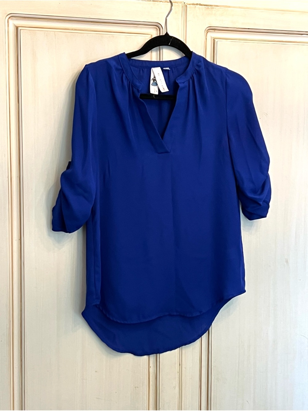 Society Girl Cobalt Royal Blue Split V-Neck Tunic Blouse Roll Tab Sleeve Size M